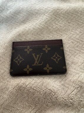 Card Holder in Brown and Burgundy